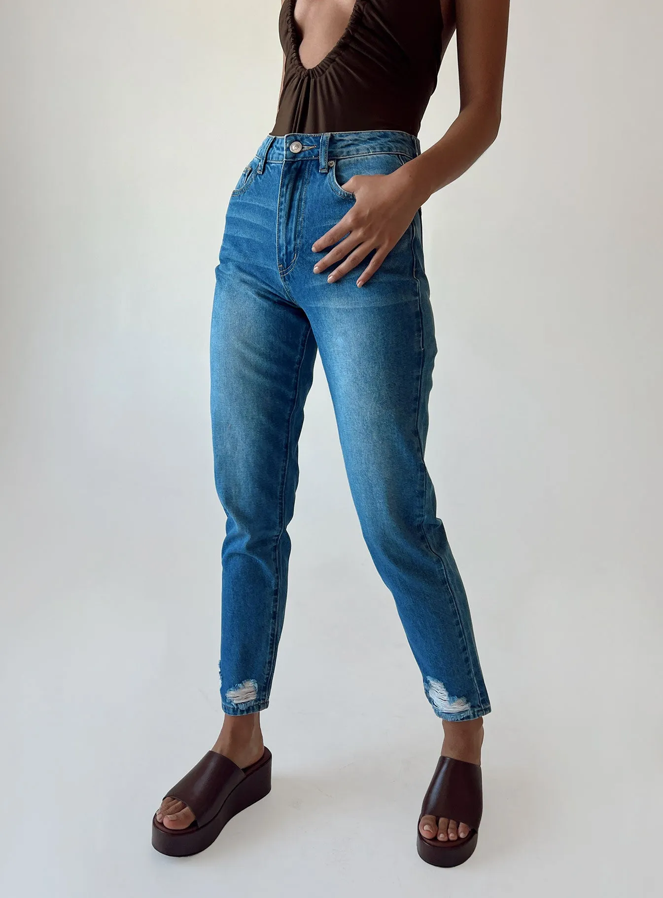 Abarca Straight Leg Denim Jeans