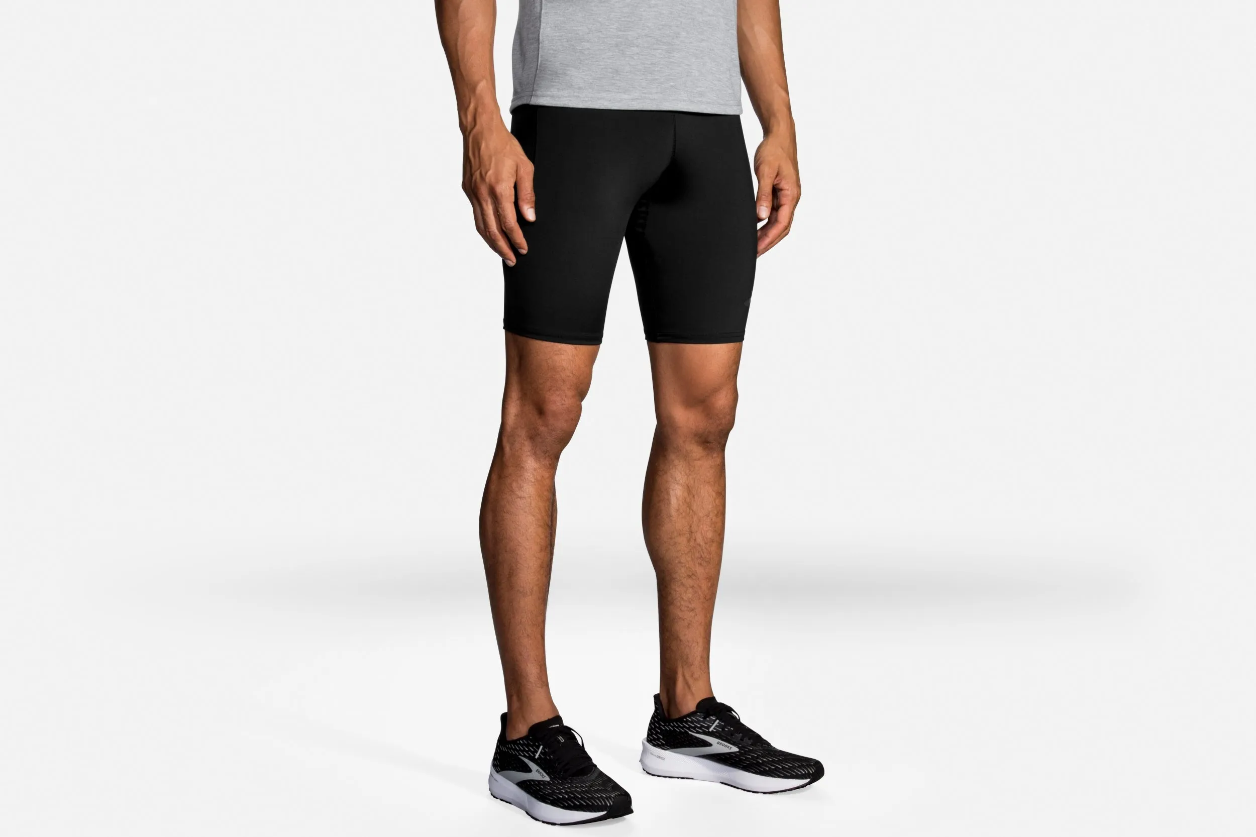 BROOKS Source 9" Short Tight