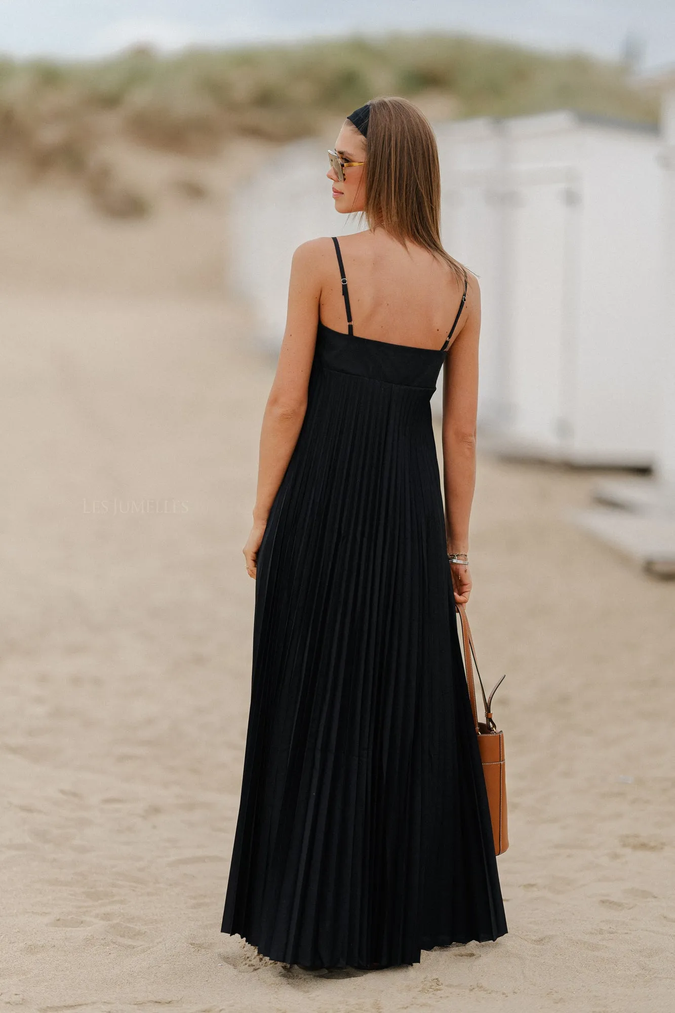 Cato long pleated dress black