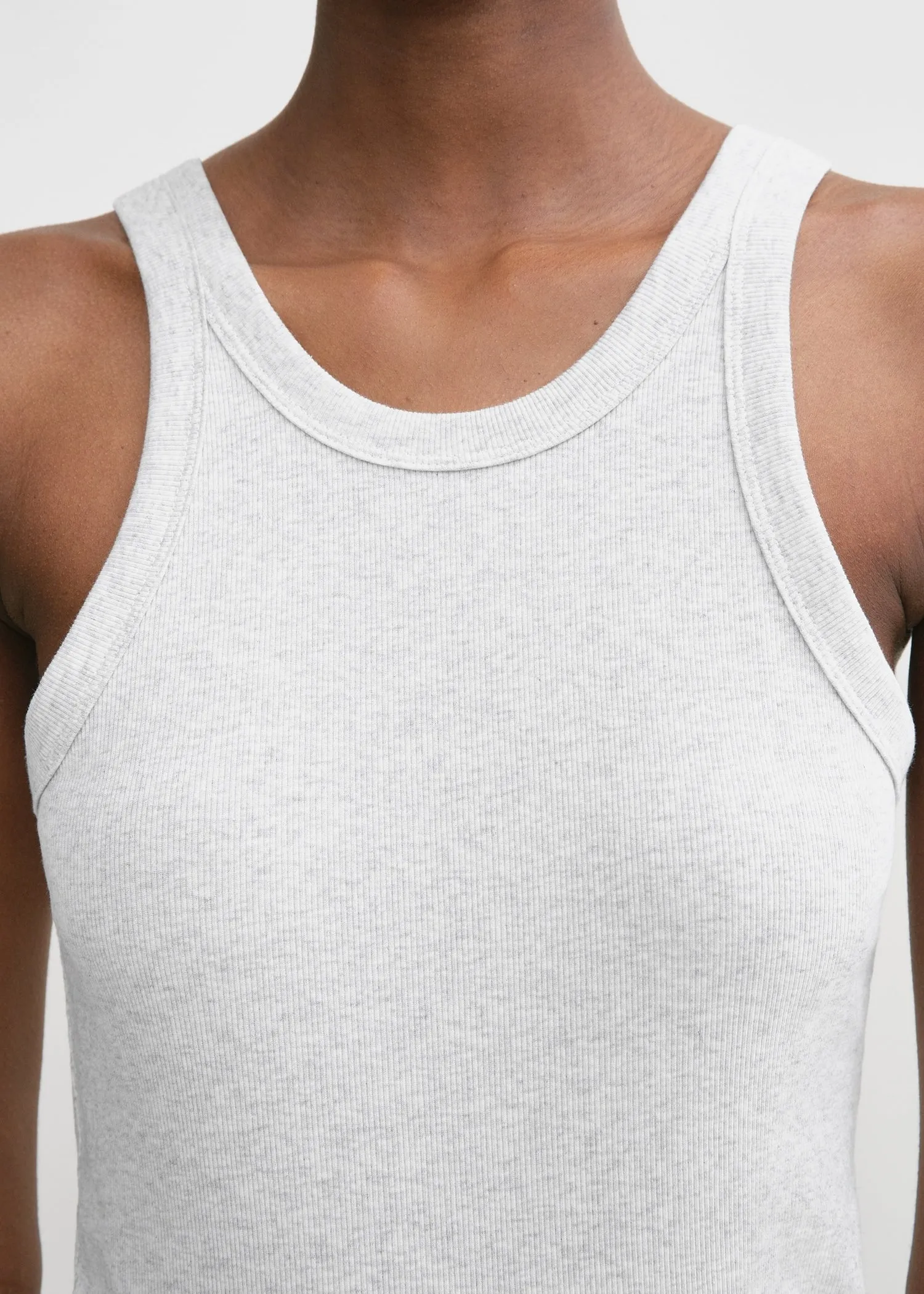 Curved rib tank pale grey mélange