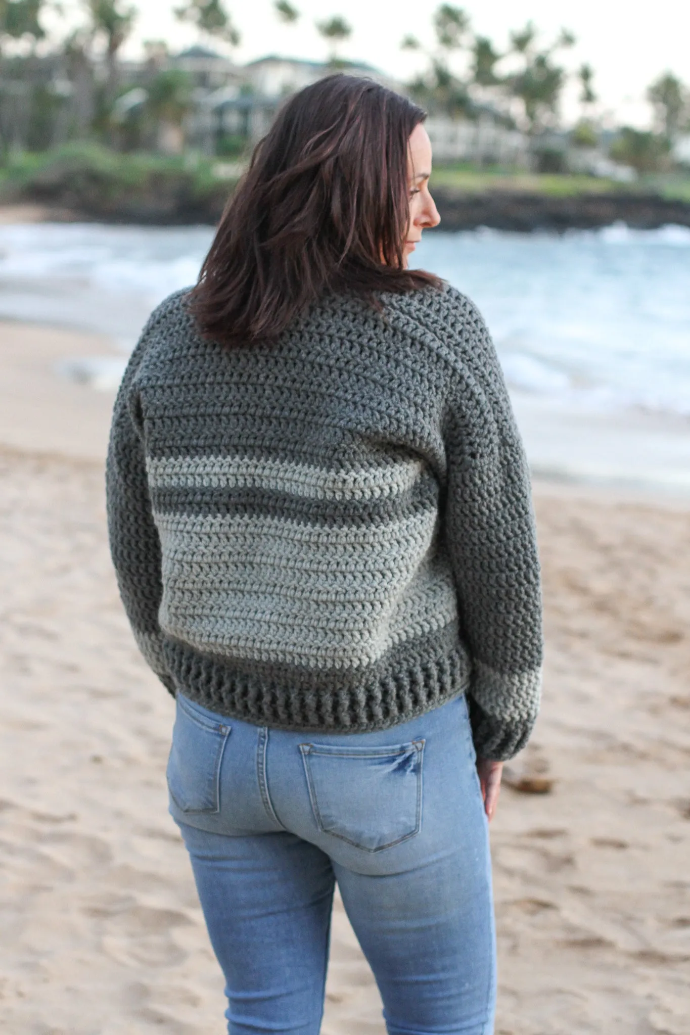 Easy Bulky Cardigan (Crochet)