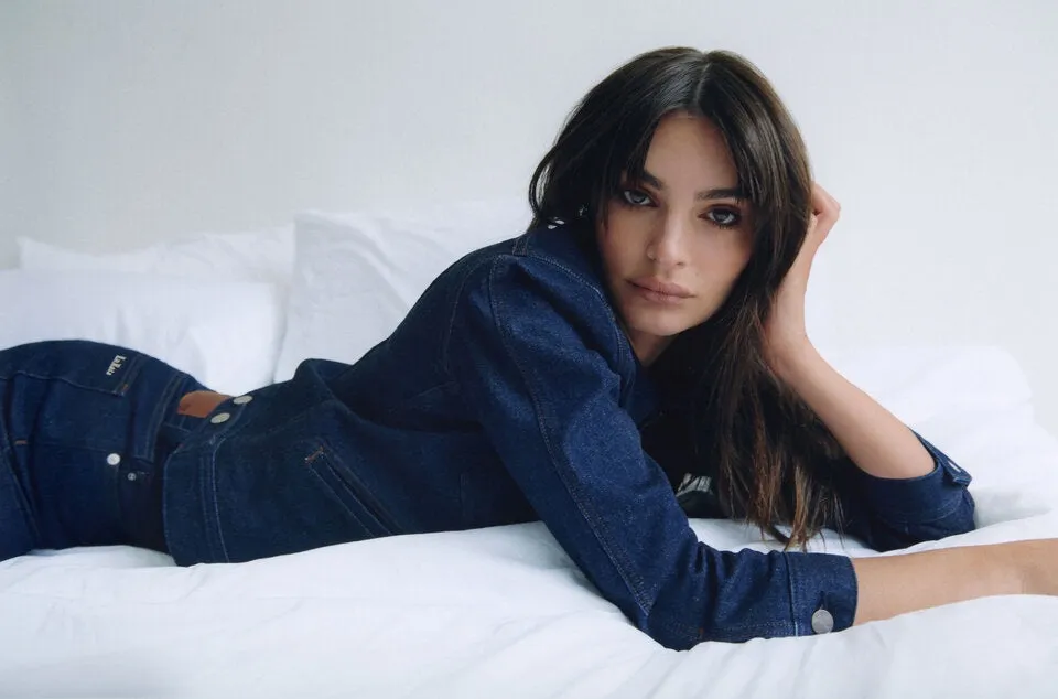 EmRata X AG ANISTEN HIGH RISE BOOT LEG IN SUBWAY