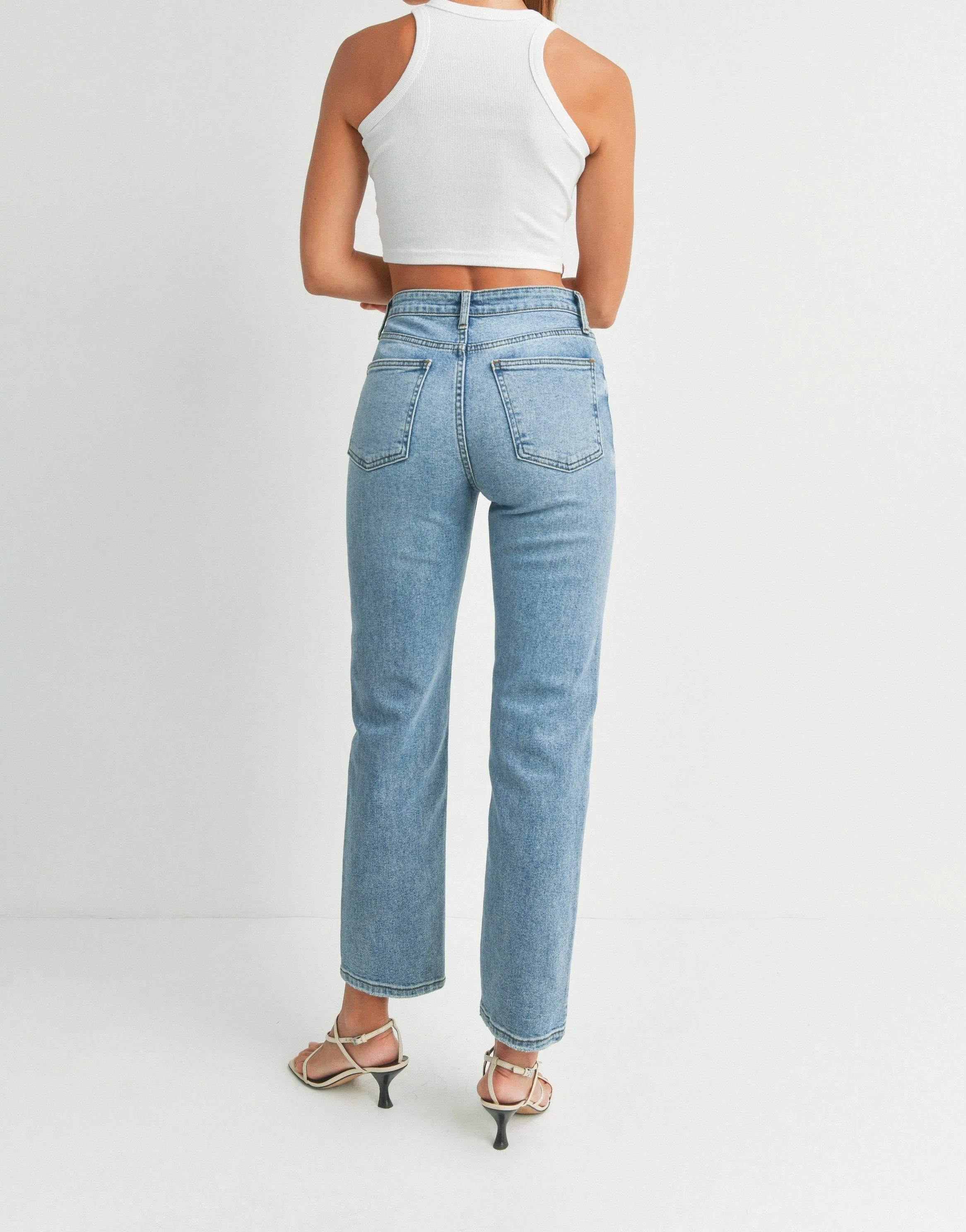 High Rise Clean Straight Leg Jean in Medium Wash JBD