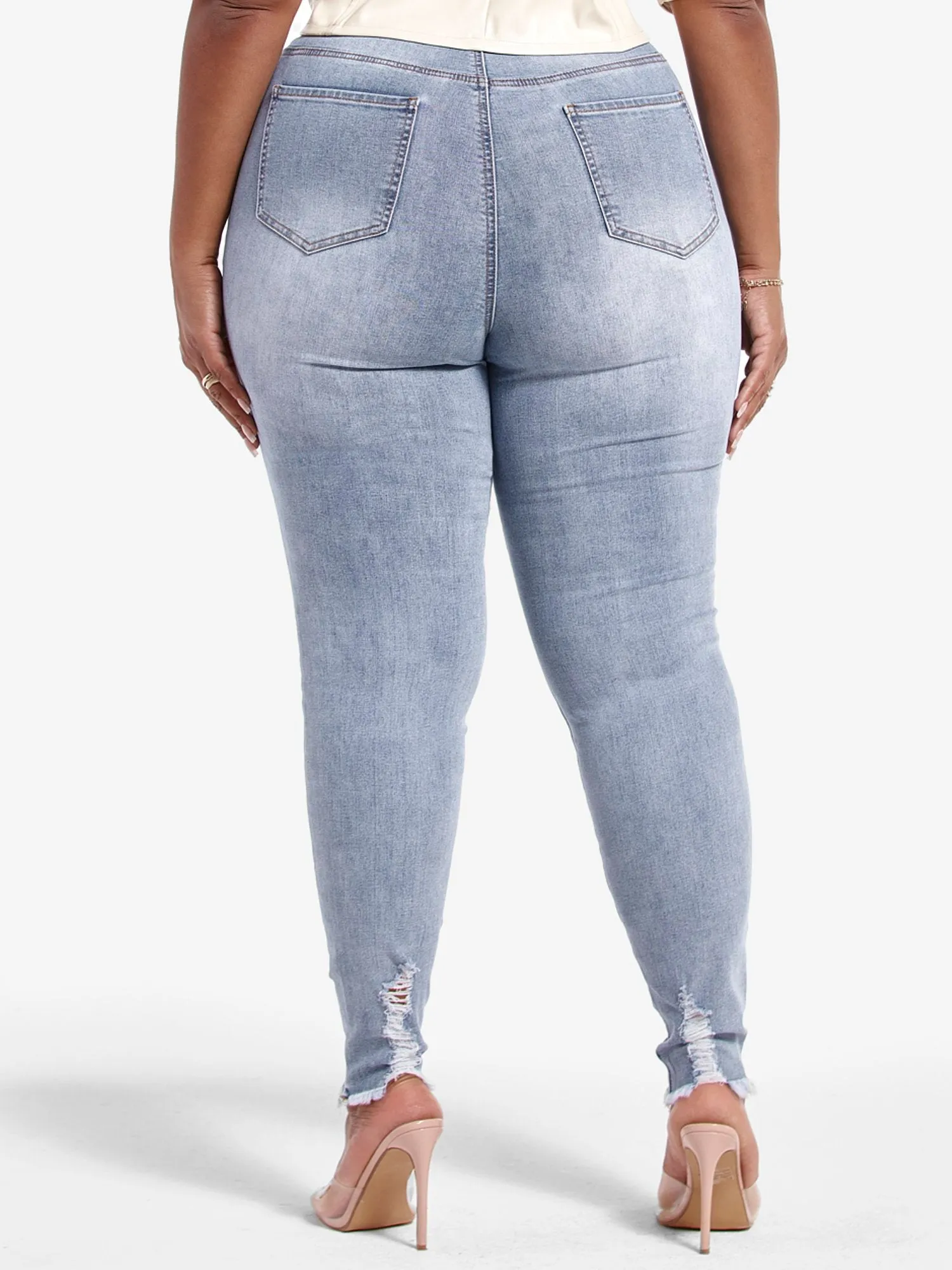 High Rise Destructed Curvy Fit Skinny Jeans