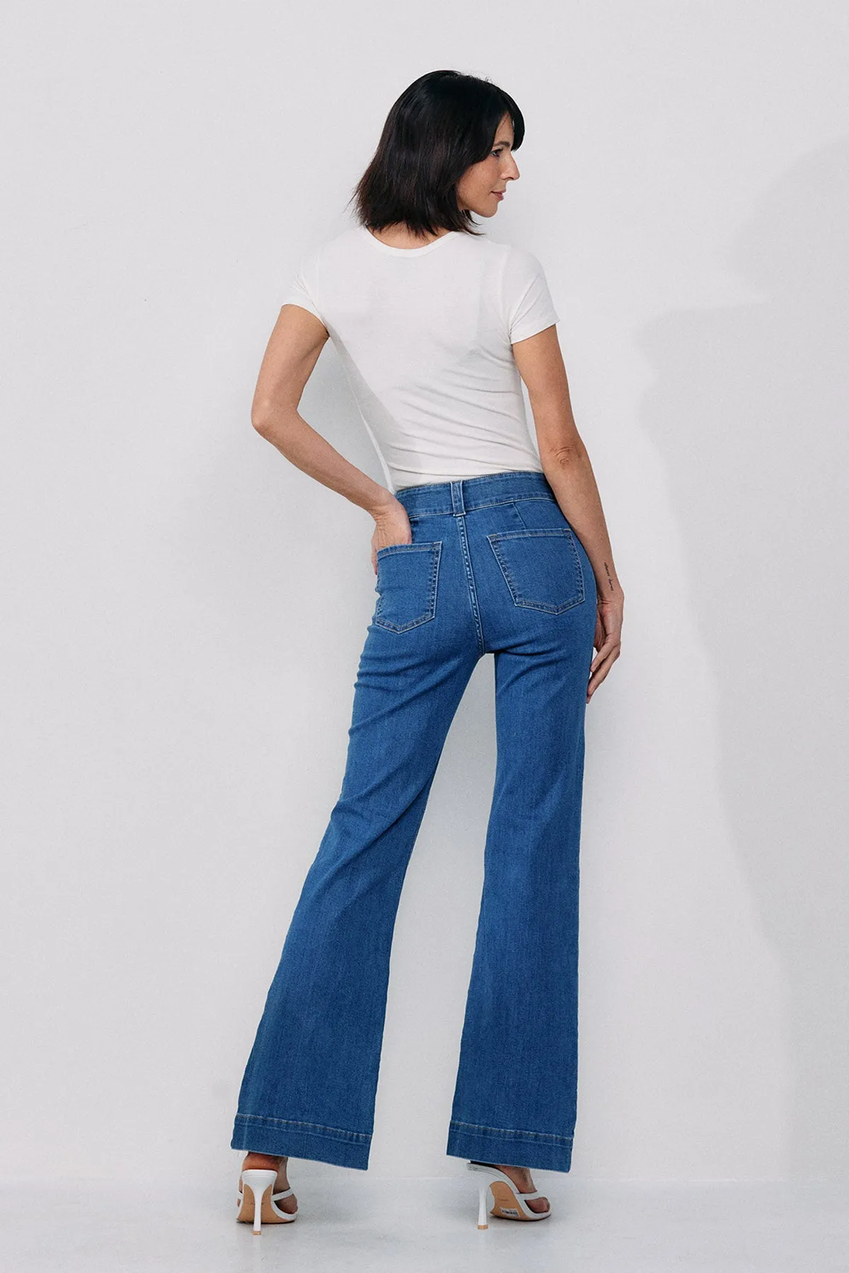 HIGH RISE FLARE STRETCH DENIM IN MEDIUM BLUE   / SP-P12206