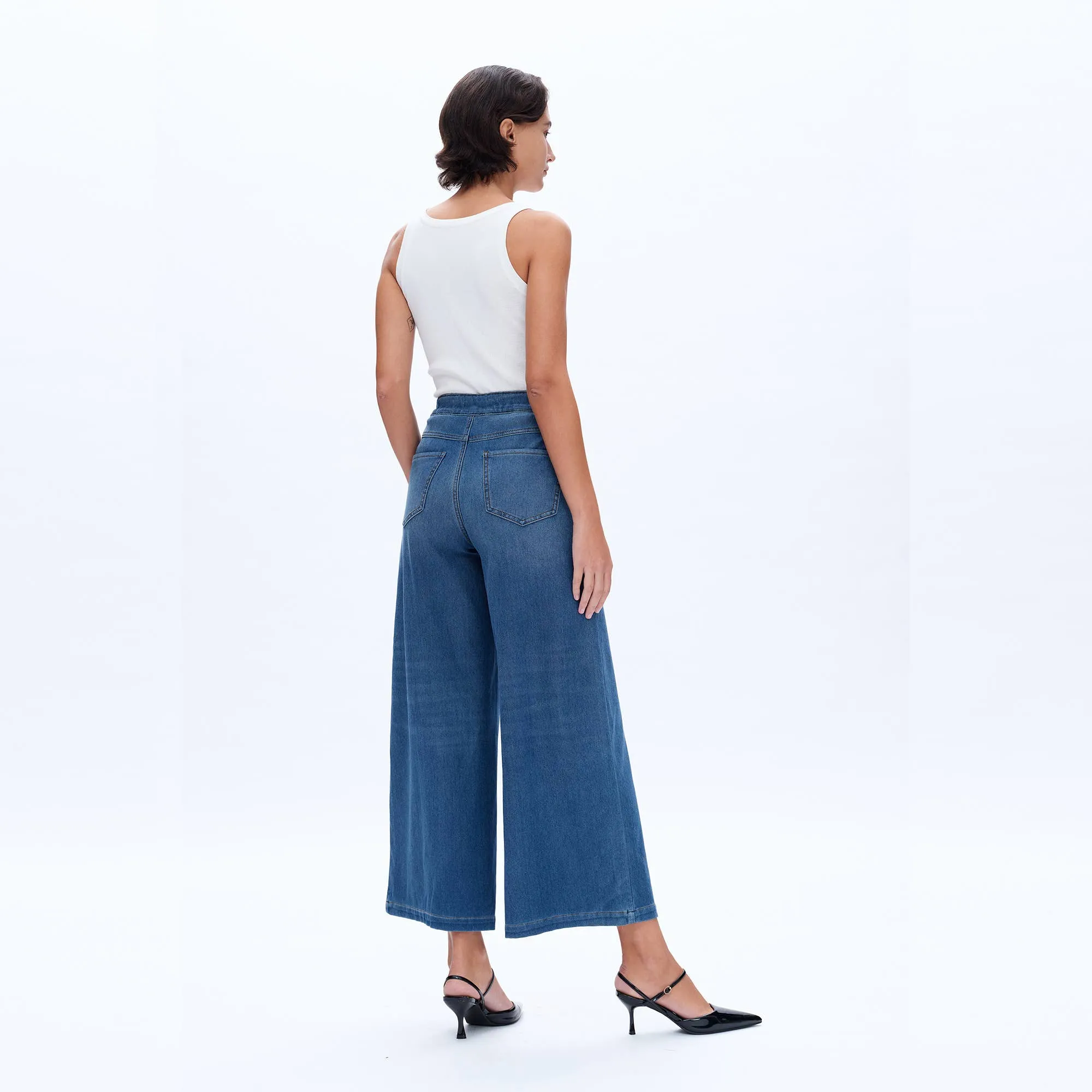 HIGH RISE WIDE LEG FLARE JEANS WITH FINISHED HEM BYW8114