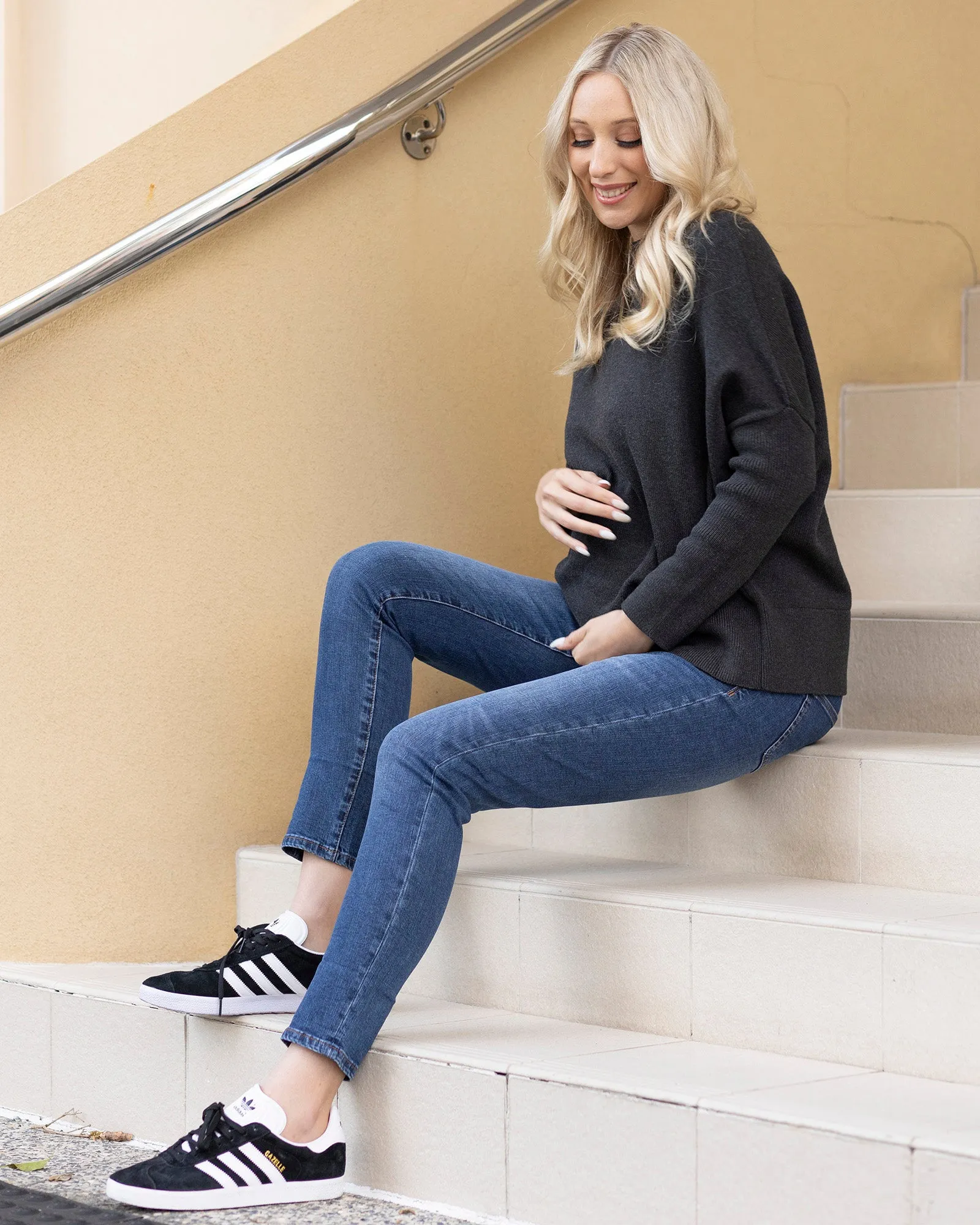 Julie Maternity Over the Bump Skinny Denim Jeans in Indigo