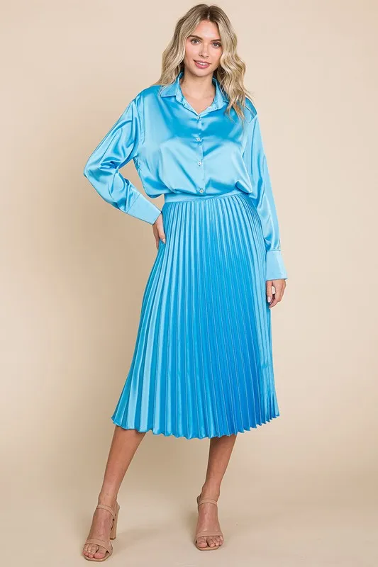 Light Blue High Waisted Pleated Midi Skirt