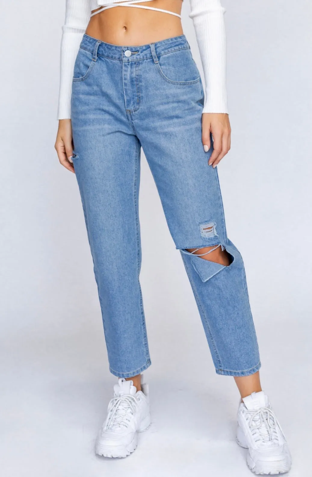 Medium High Waist Jeans