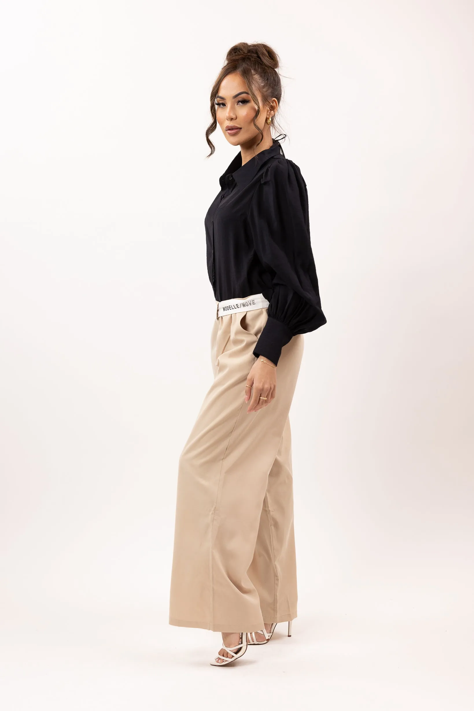 Modelle/Move Highwaist Flip Pants