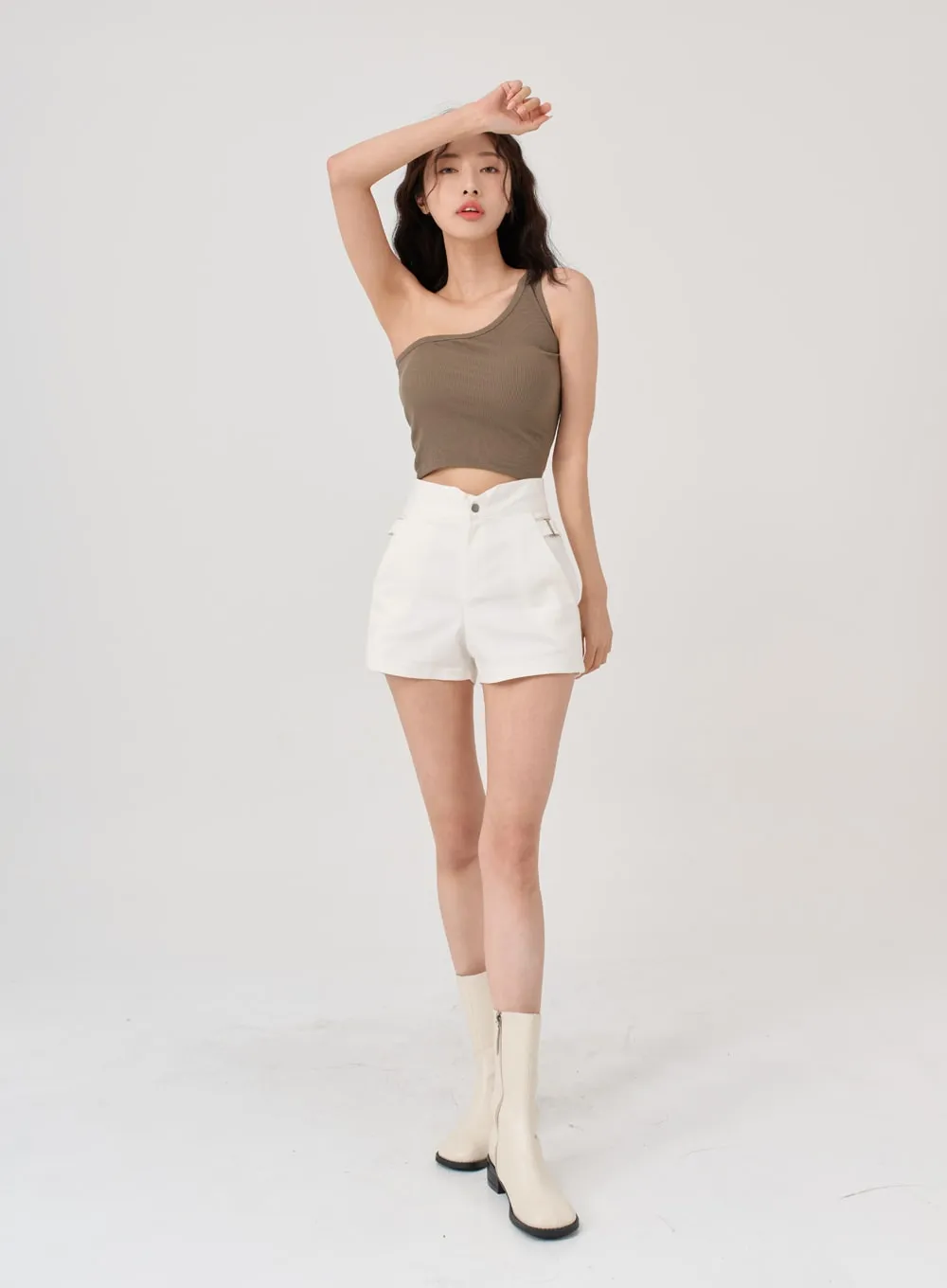 Side Belt Slit High Waist Short Pants IG18