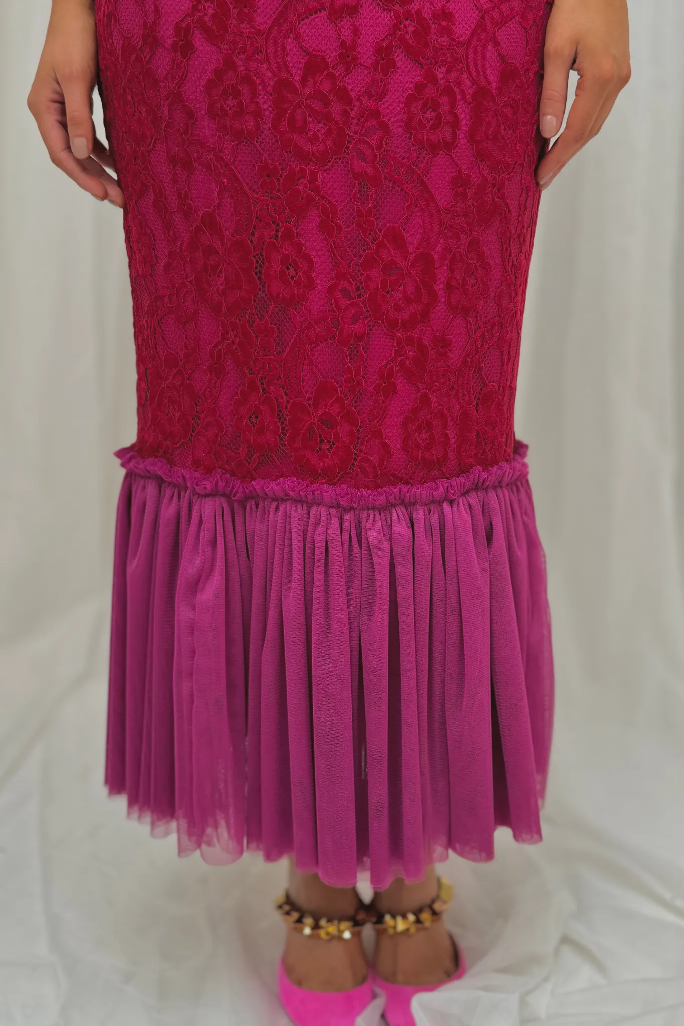 Sienna Lace Two Piece In Deep Pink