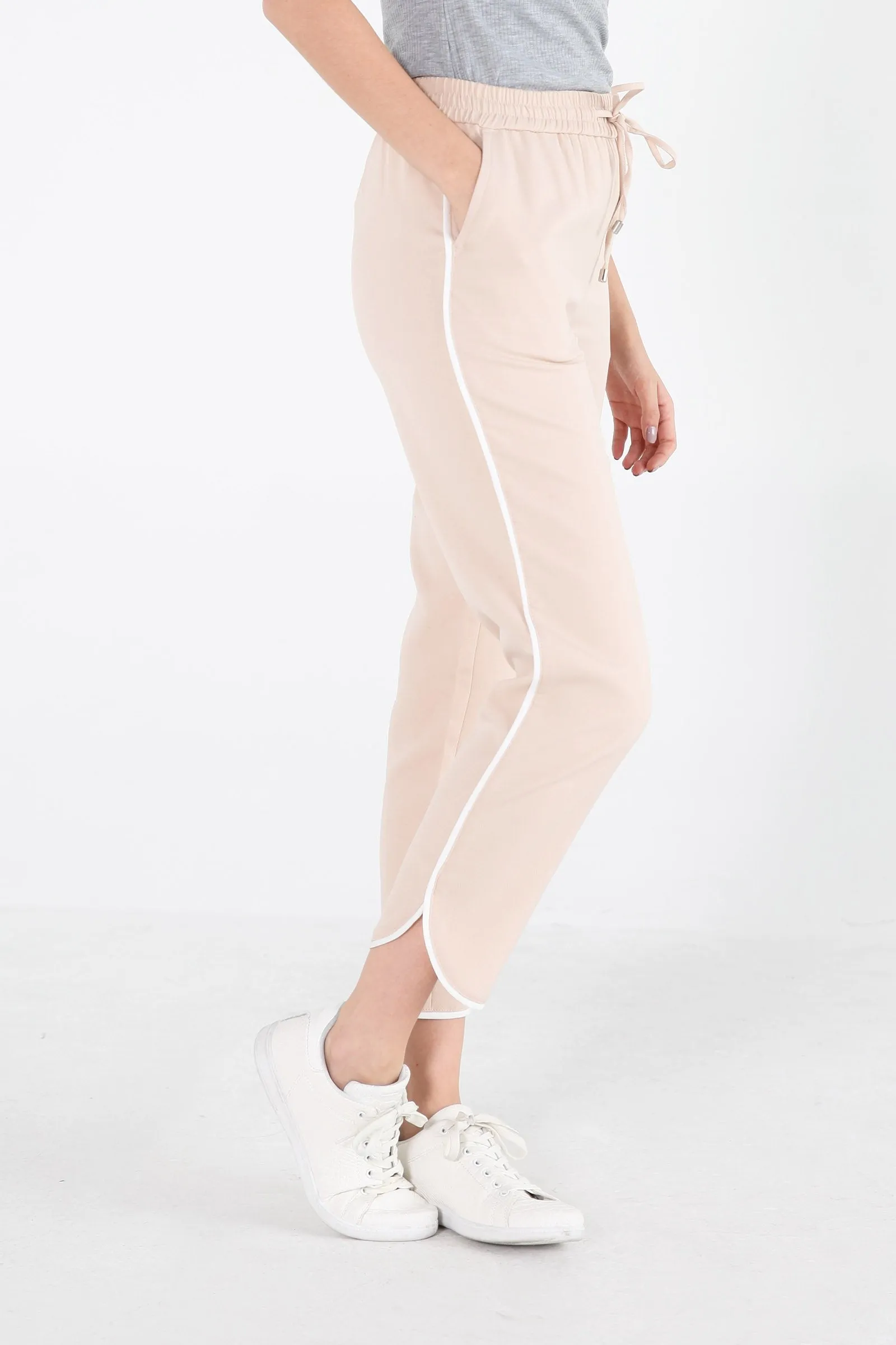 Track Pants With Contrast Piping