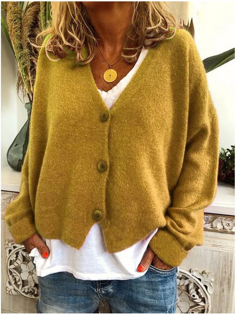 Women's Warm Short V-neck Cardigan with Buttons | Ideal for Autumn/Winter